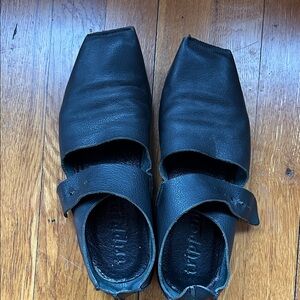 Trippen Black Leather Square-Toe Shoes - 39